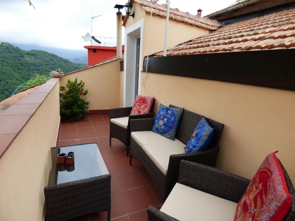 Casa Vacanze Sole Borghetto d'Arroscia Kültér fotó